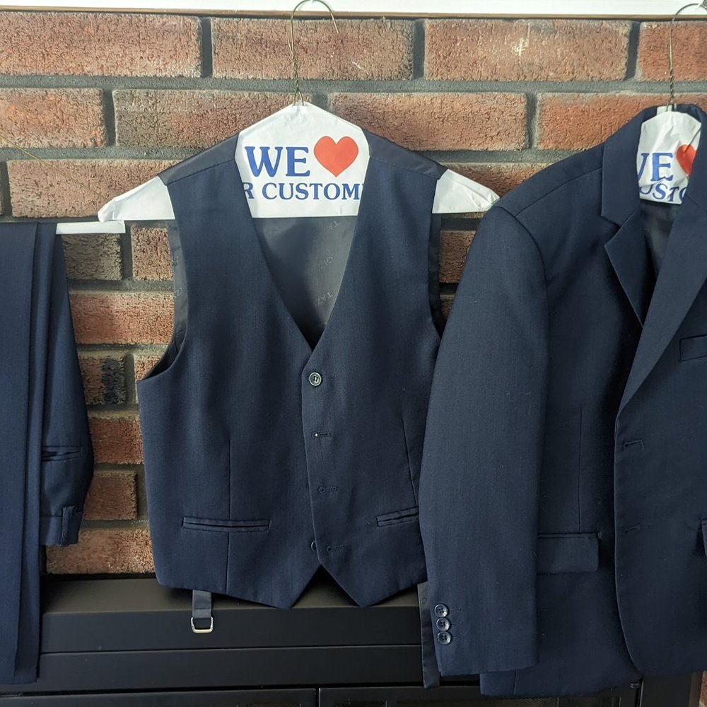 Boys 3 Piece Suite